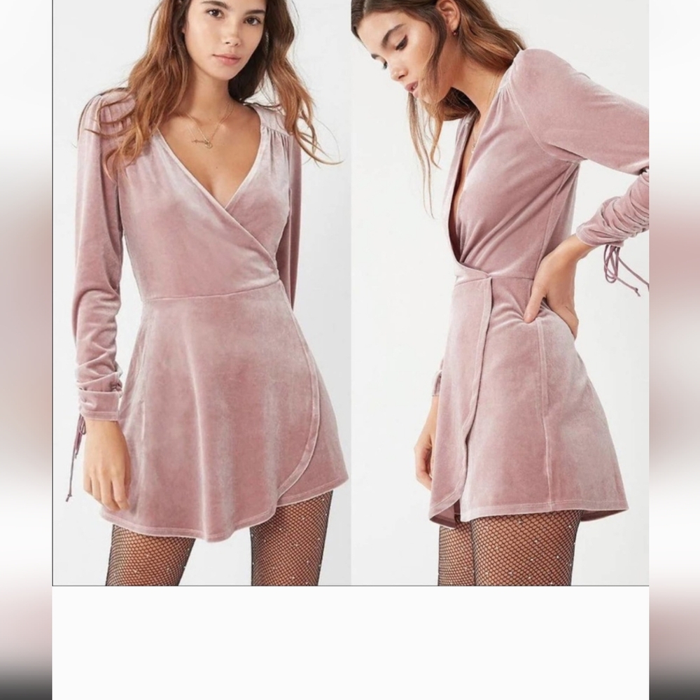 Urban Outfitters Mauve Goldmine Velvet Romper